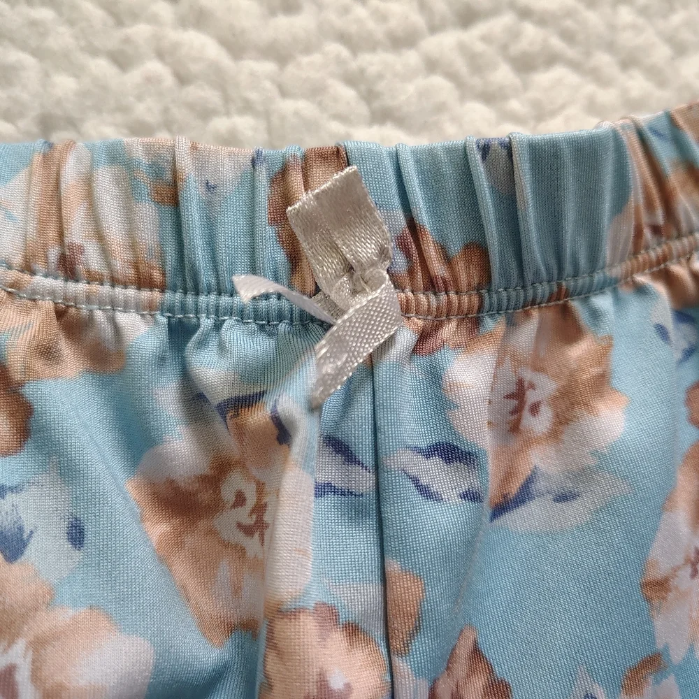 ☀️5/$25☀️ Laura Ashley Women's Medium Light Blue Floral Print Sleep Shorts